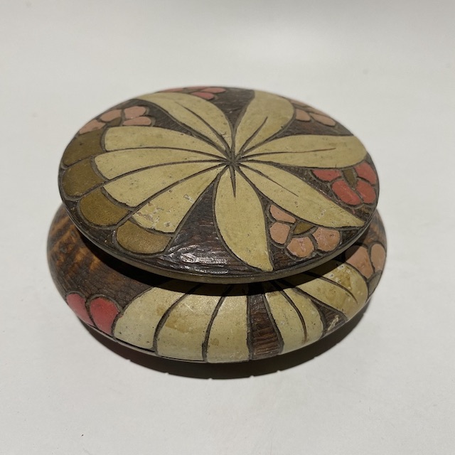 BOX, 1940s Round Floral Inlay Trinket or Jewel